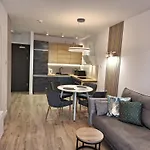 Modern White Kollataja 7a Apartmán *